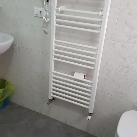 بيت ضيافة Ca Moderna/moderno 3*